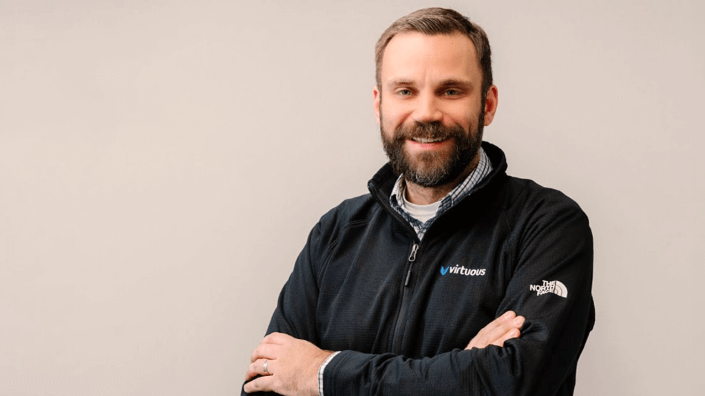 Thought Leader - Erik Tomalis