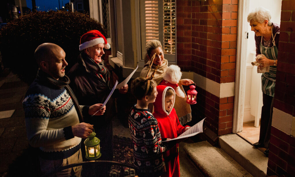 Fundraising Ideas for Nonprofits: Holiday Caroling